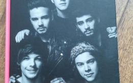 Книга-автобиография One Direction "Кто мы такие"