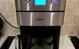 Кофеварка капельного типа Philips HD7751