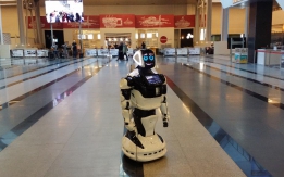 Продам интеллектуального робота Promobot v4