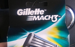 Продам кассеты Жиллет Mach 3(2 штуки)