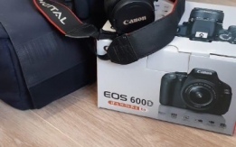 Зеркальный фотоаппарат Саnon EOS 600D kit 18-55mm